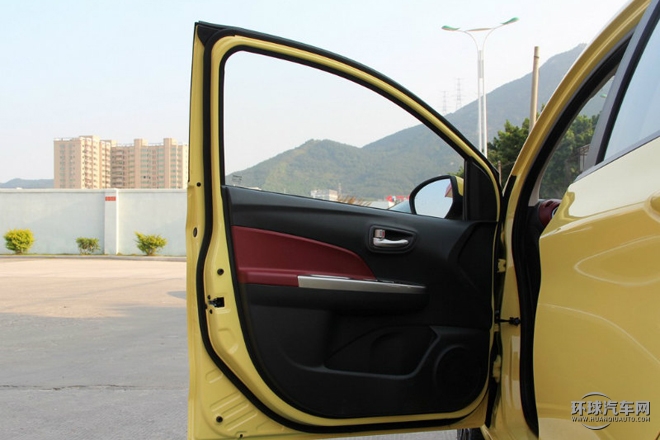 2015款 1.4L 手動(dòng)尊貴型