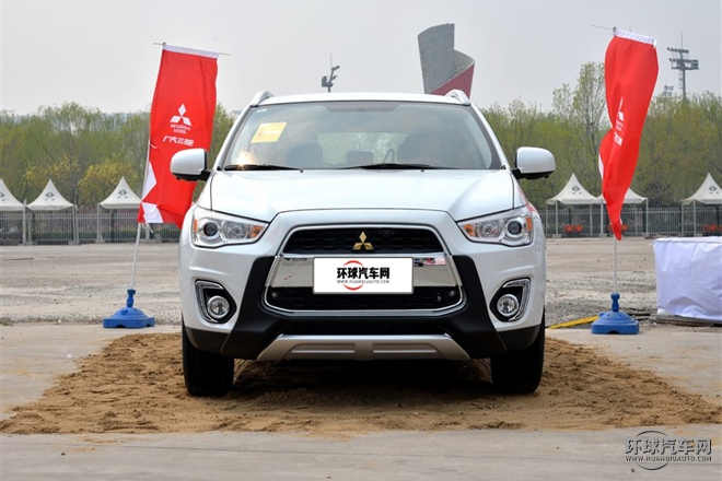 2015款 2.0L 自動兩驅(qū)精英版