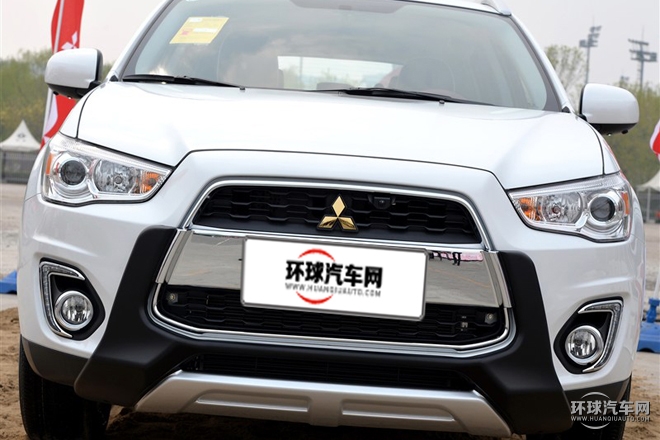 2015款 2.0L 自動(dòng)兩驅(qū)精英版