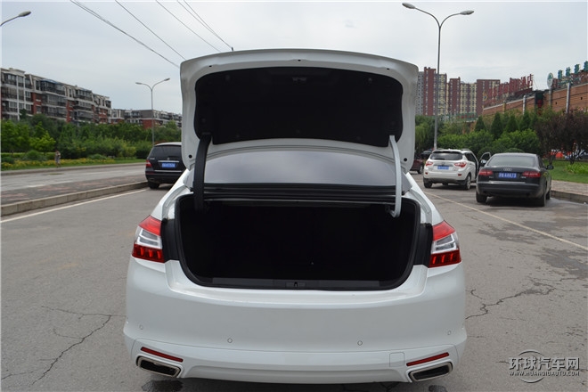 2015款 1.2T 自動(dòng)豪華版