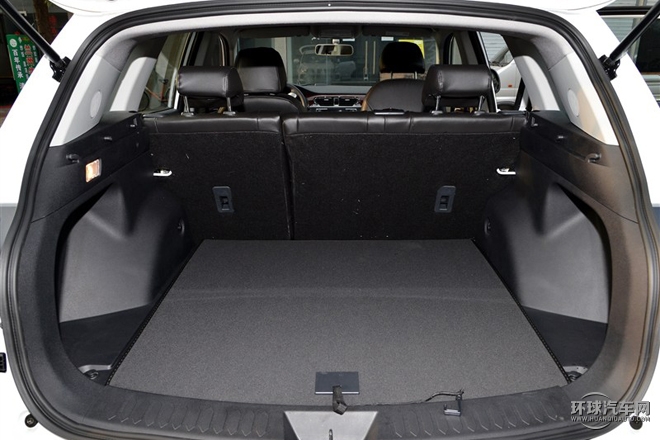 2015款 1.5T 手動(dòng)精英型