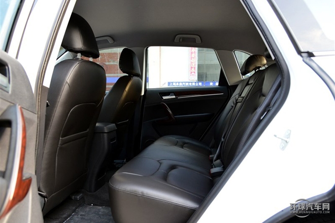 2015款 1.5T 手動(dòng)精英型