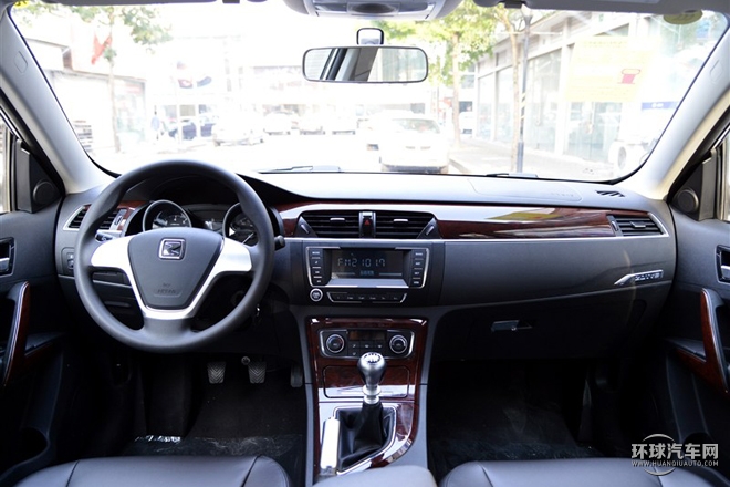 2015款 1.5T 手動精英型
