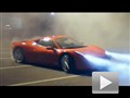 一起來(lái)玩吧 眾車(chē)友結(jié)伴夜游盡情漂移